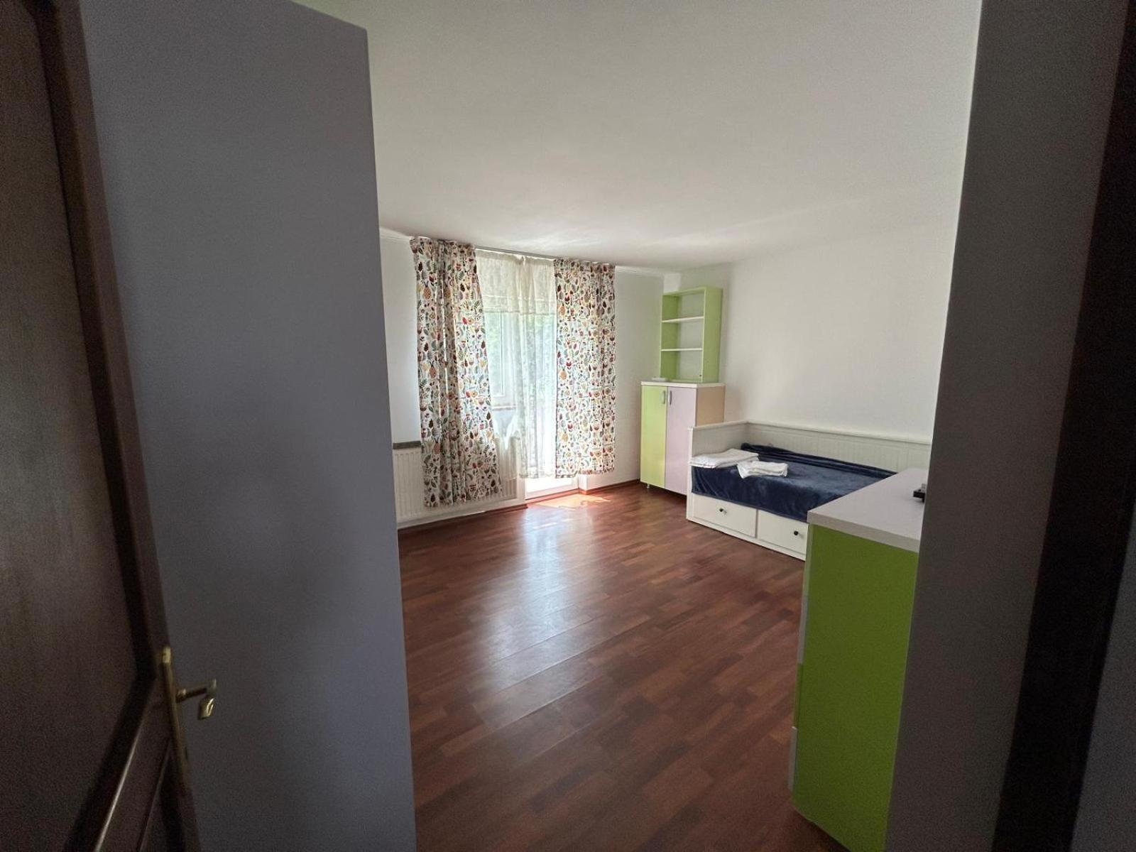 Vila De Inchiriat Aproape De Therme באלוטשטי מראה חיצוני תמונה